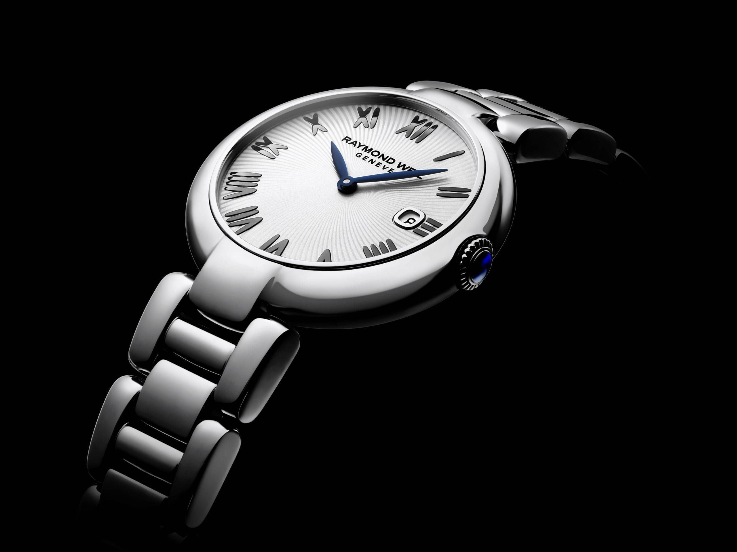 SHINE, ELEGANT EVOLVING DESIGN TO COMPLEMENT YOUR LIFESTYLE