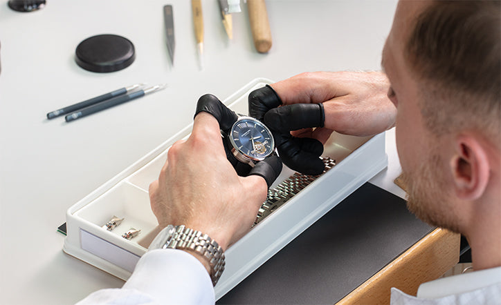After Sales – RAYMOND WEIL
