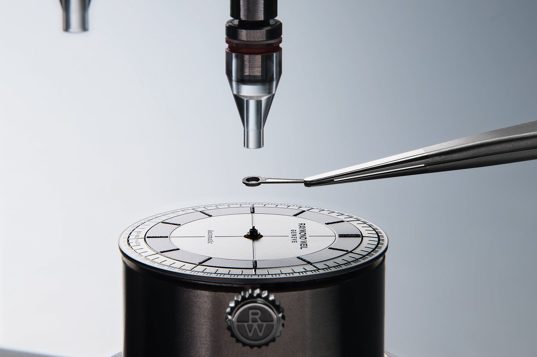 the-story-of-an-independent-watchmaker - 日本公式｜RAYMOND WEIL