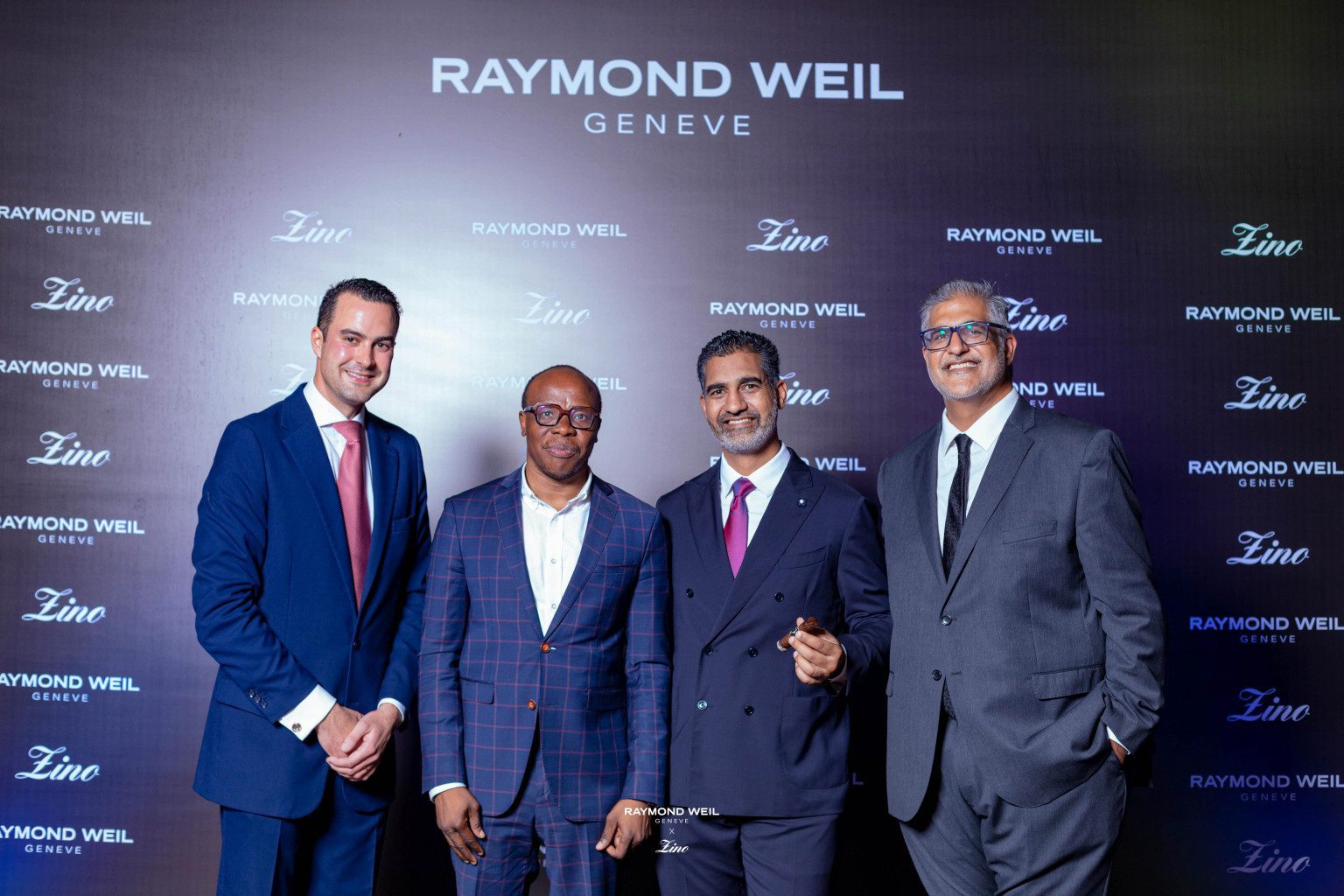 Raymond weil logo sale