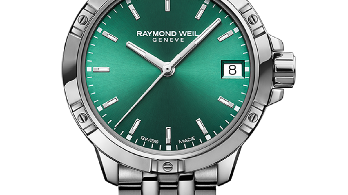 Raymond weil green bezel deals